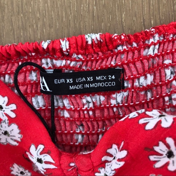 Hot pink/red floral crop top - Picture 4 of 4